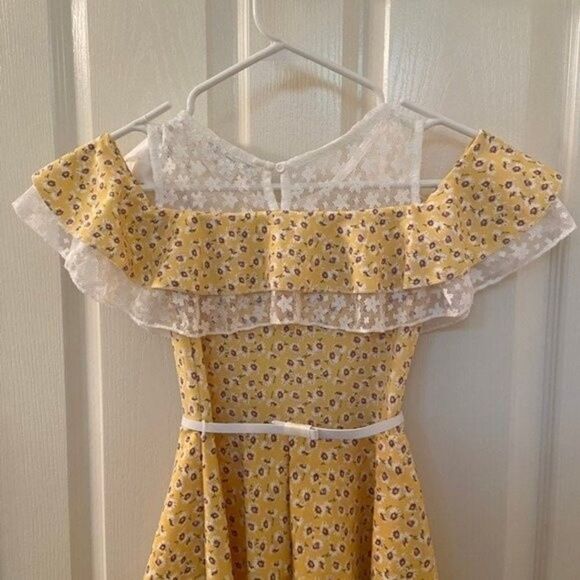 Knitworks Yellow Floral Daisy Lace Skater Dress Belted Hair Bow Girls Size 8 NEW - Picture 9 of 10